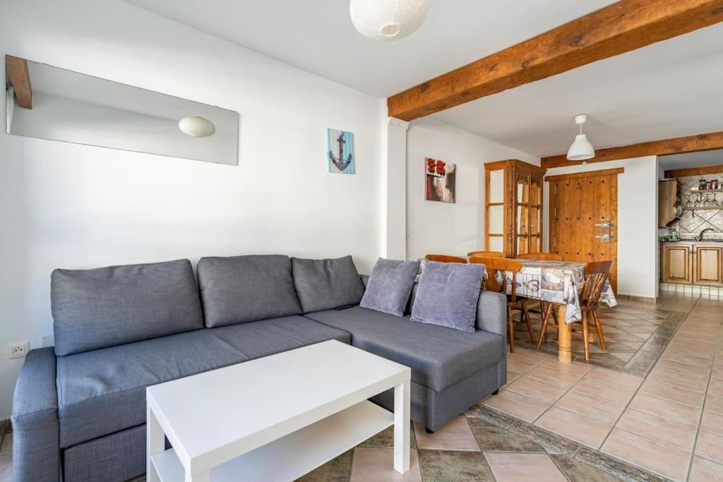Apartment Junto Al Mar